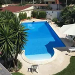 Pensión Il Veliero E I Girasoli Taureana