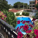 Il Veliero E I Girasoli 4* Taureana