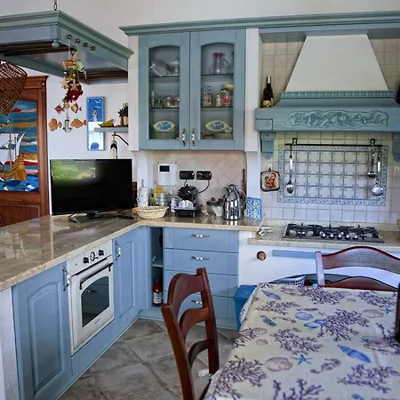 Il Veliero E I Girasoli 4* Taureana