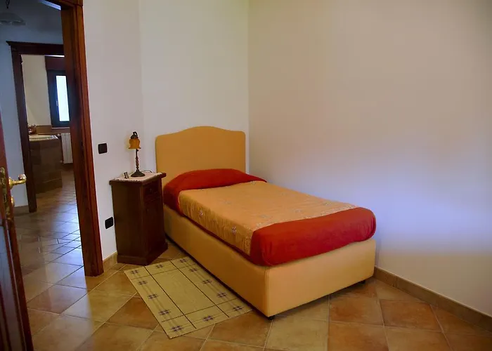 Il Veliero E I Girasoli 4* Taureana