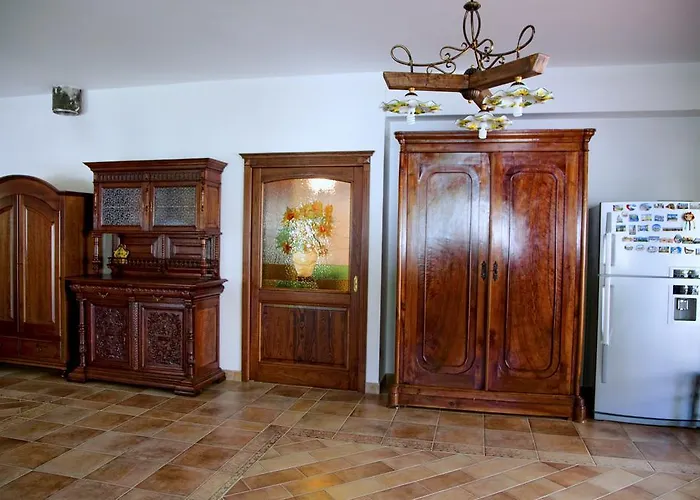 Il Veliero E I Girasoli Taureana